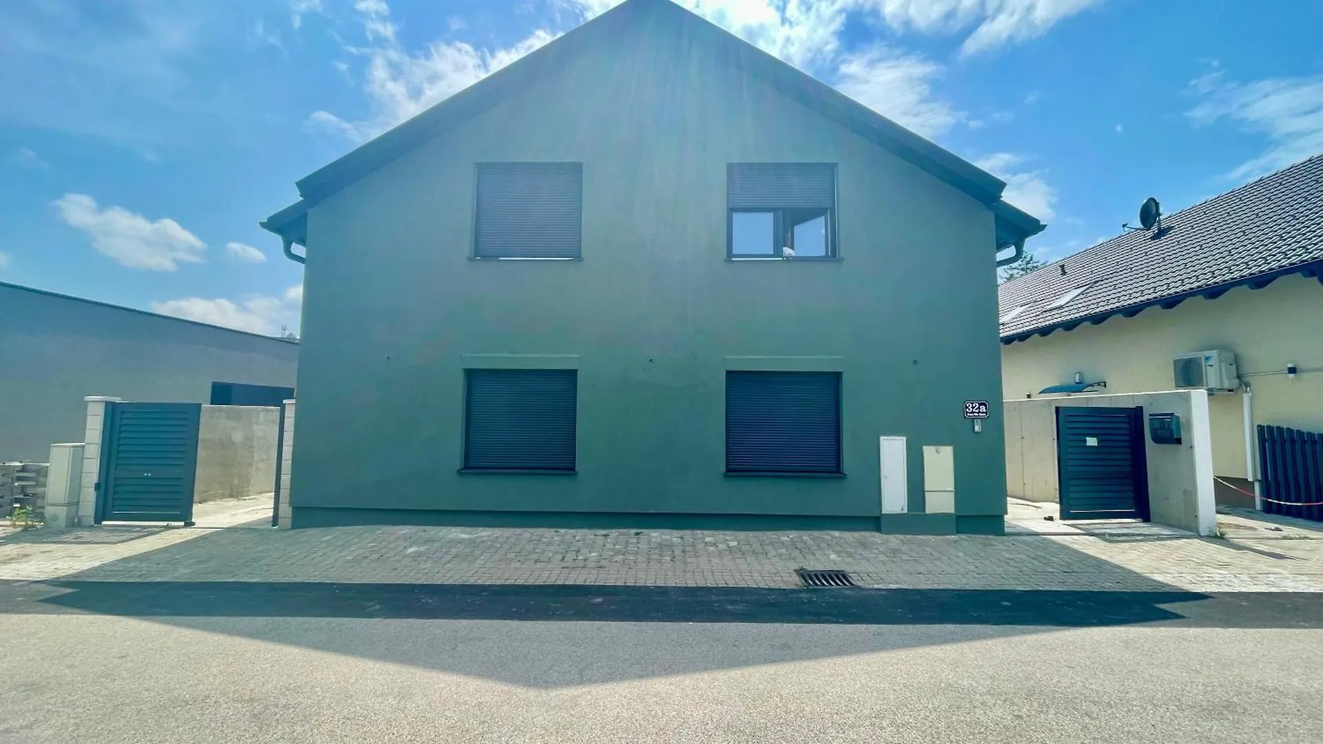 Cozy Apartment Near Vienna Airport Schwechat