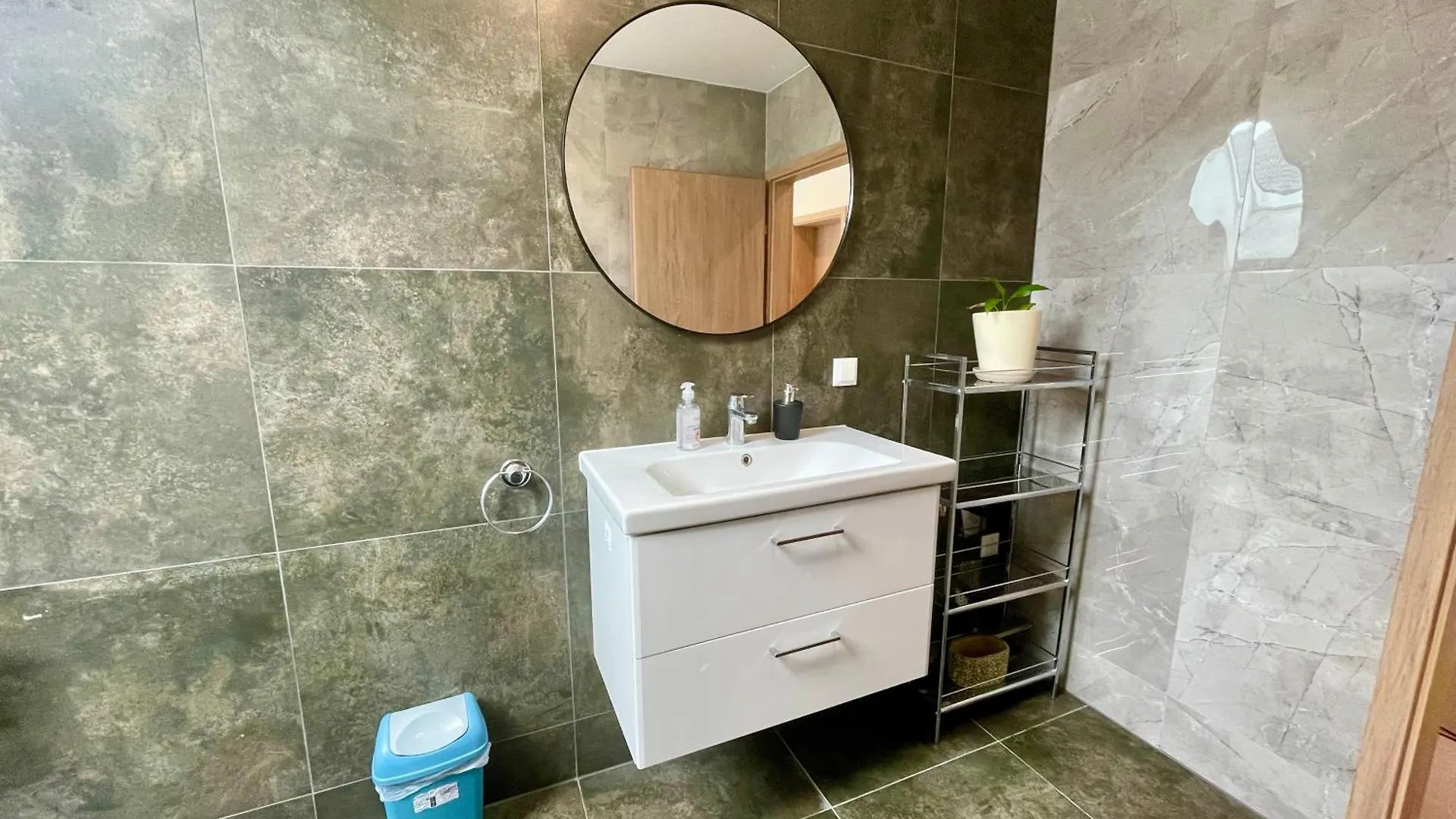 Cozy Apartment Near Vienna Airport Schwechat Austria