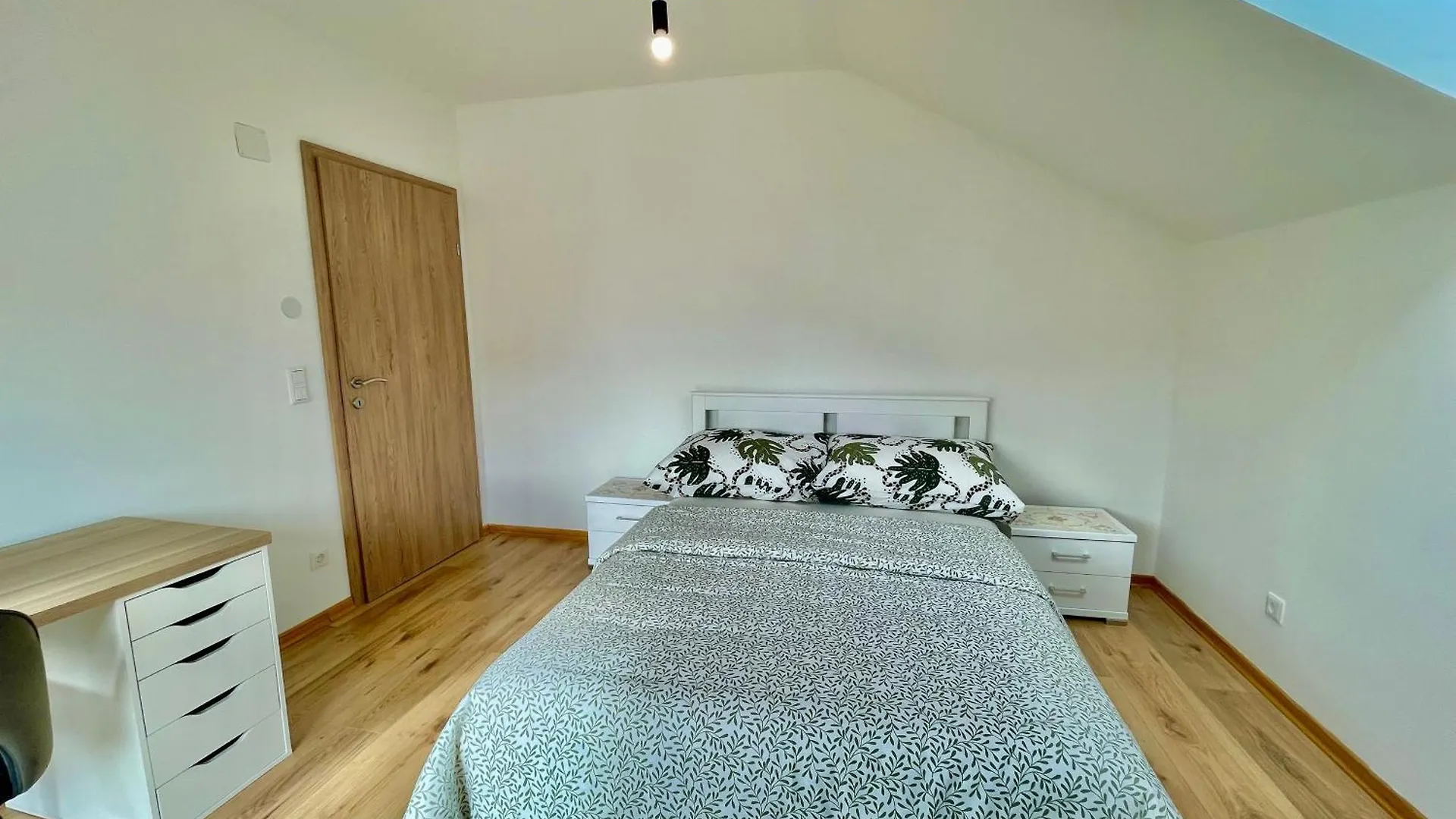 Cozy Apartment Near Vienna Airport Schwechat 0*,